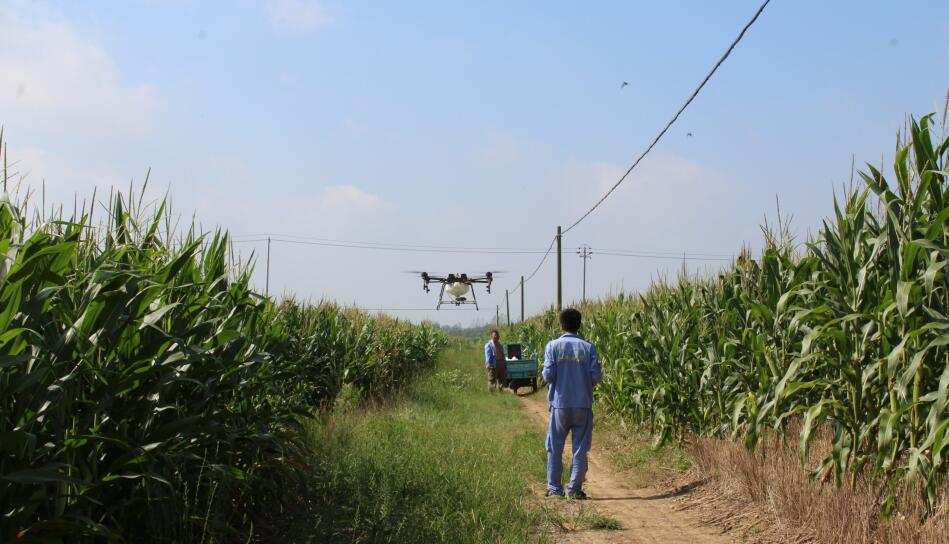 全豐航空、農(nóng)用植保無人機(jī)、打藥無人機(jī)